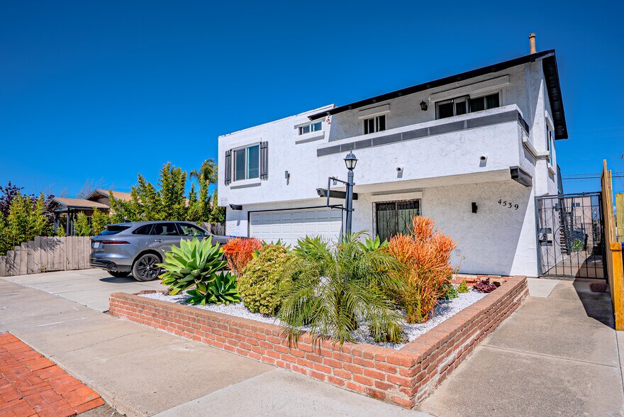 4539 36th St, San Diego, CA à vendre - Photo de l’immeuble – Image 1 sur 17