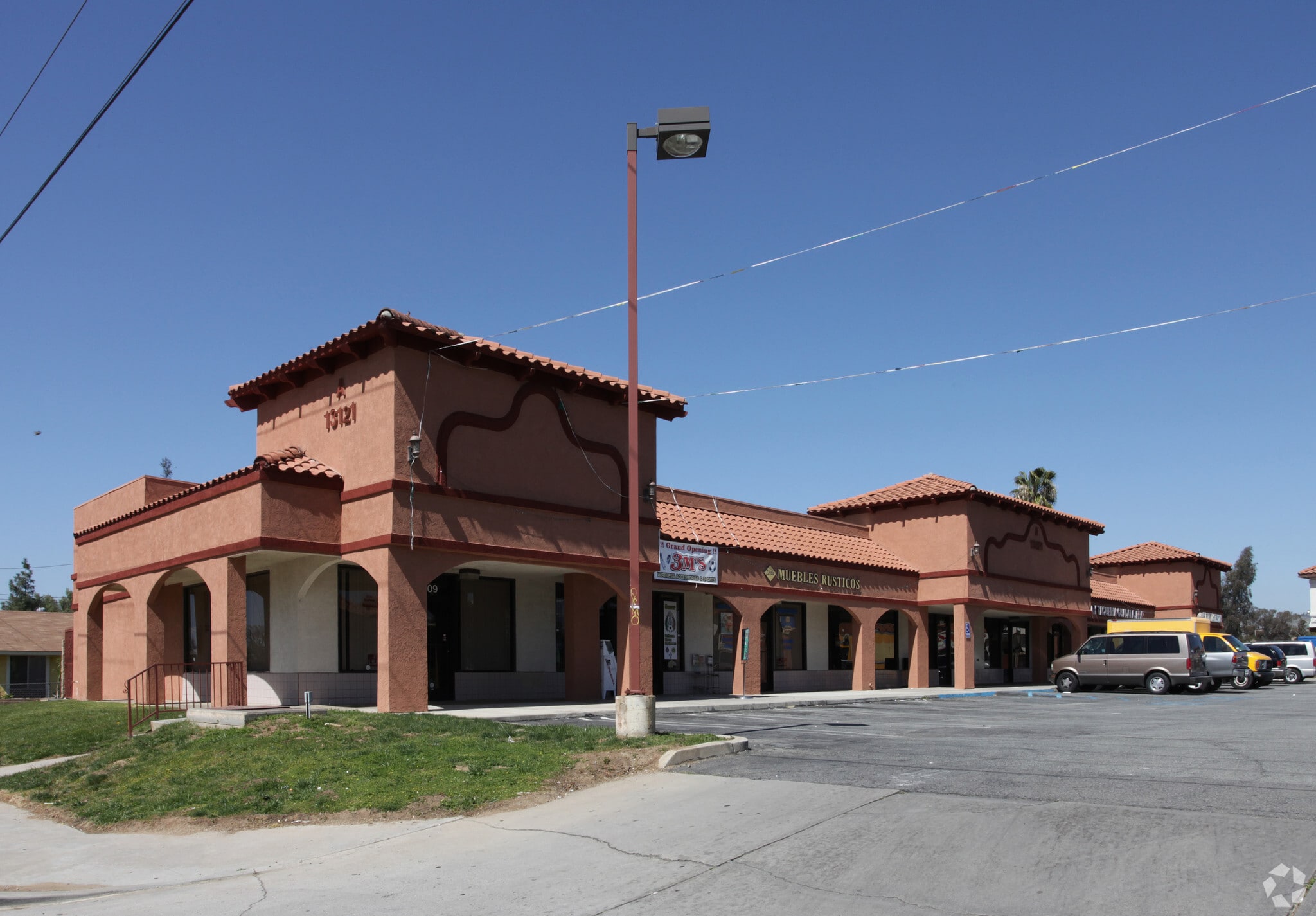 13121 Perris Blvd, Moreno Valley, CA à vendre Photo principale– Image 1 sur 7