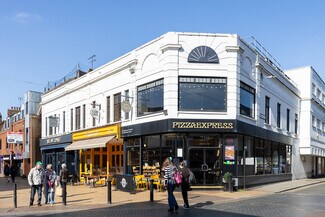 Plus de détails pour 219 Moulsham St, Chelmsford - Local commercial à louer