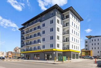 Plus de détails pour 2241 Springfield rd, Kelowna, BC - Local commercial à louer