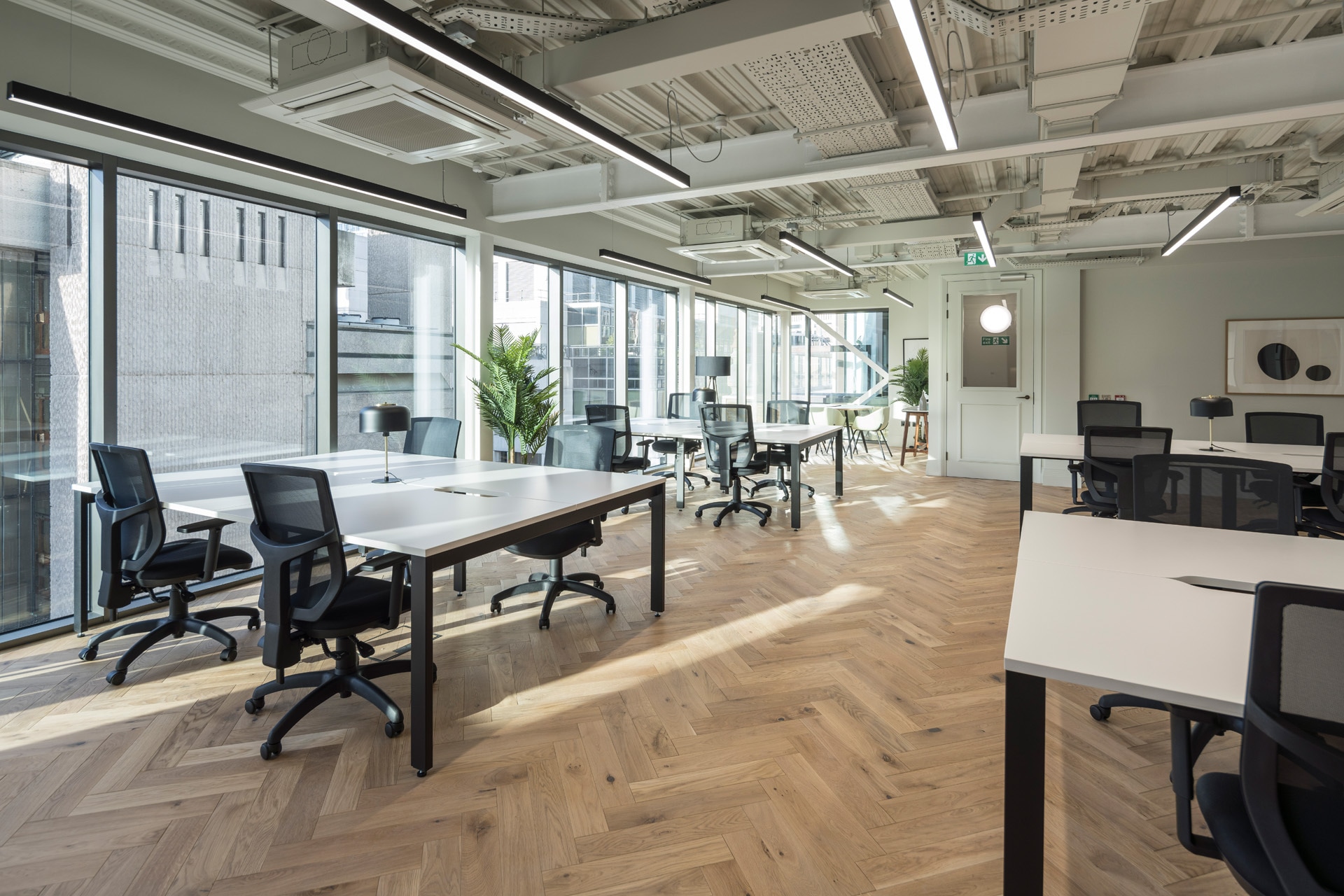 14-18 Copthall Av, Londres à louer Photo intérieure– Image 1 sur 10