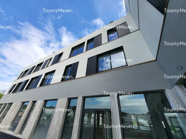 1 Rue Maryse Bastié, Anglet à louer - Photo de l’immeuble – Image 3 sur 3