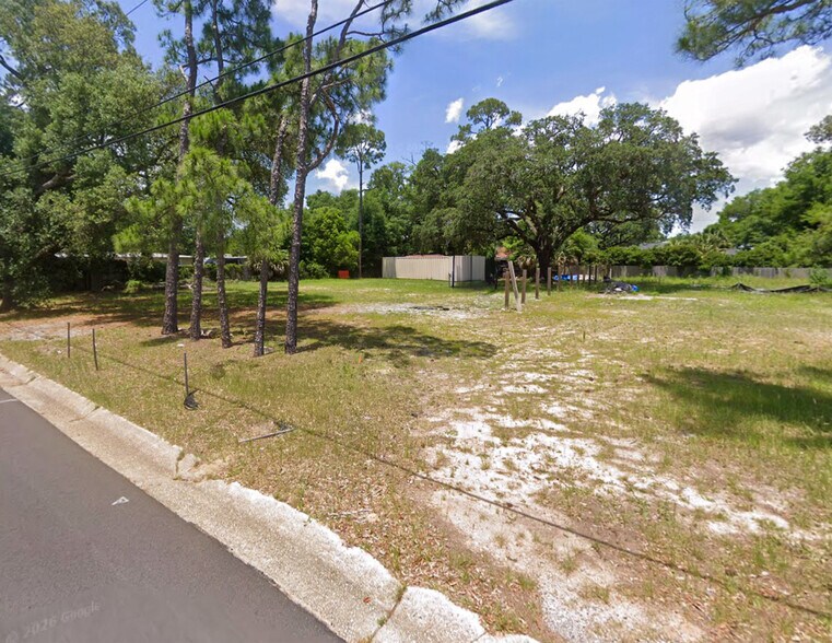 35 W Avery St, Pensacola, FL à vendre - Photo de l’immeuble – Image 2 sur 3
