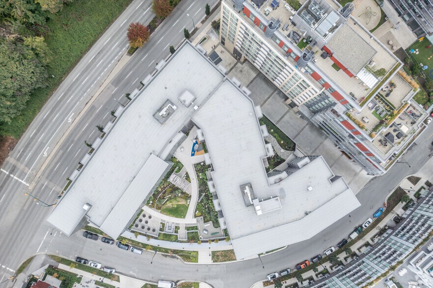 3435 Sawmill Cres, Vancouver, BC à louer - Aérien – Image 3 sur 5