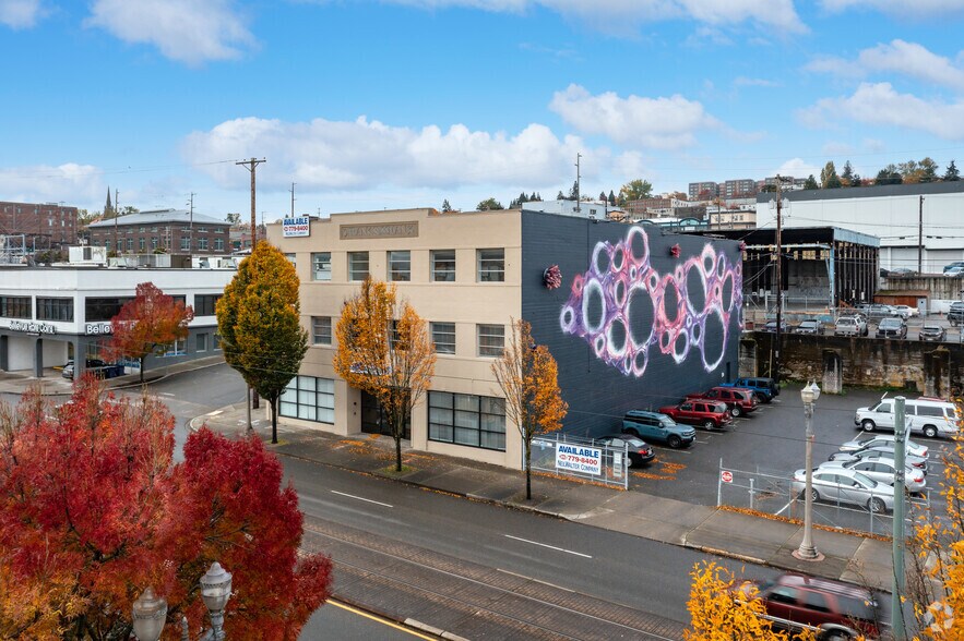 2156 Pacific Ave, Tacoma, WA à vendre - Photo de l’immeuble – Image 2 sur 8