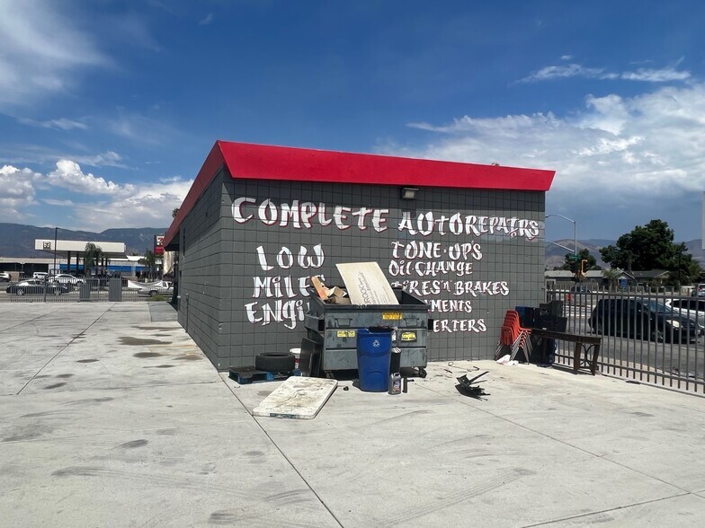 291 E 5th St, San Bernardino, CA à vendre - Photo de l’immeuble – Image 2 sur 14