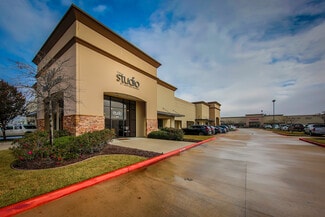 Plus de détails pour 10110 W Sam Houston Pky N, Houston, TX - Local d'activités à louer