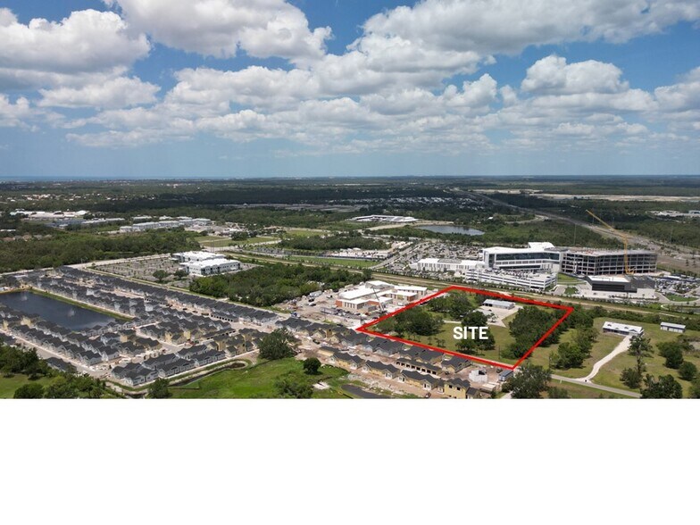 2805 Curry Ln, Nokomis, FL à vendre - Photo de l’immeuble – Image 2 sur 7