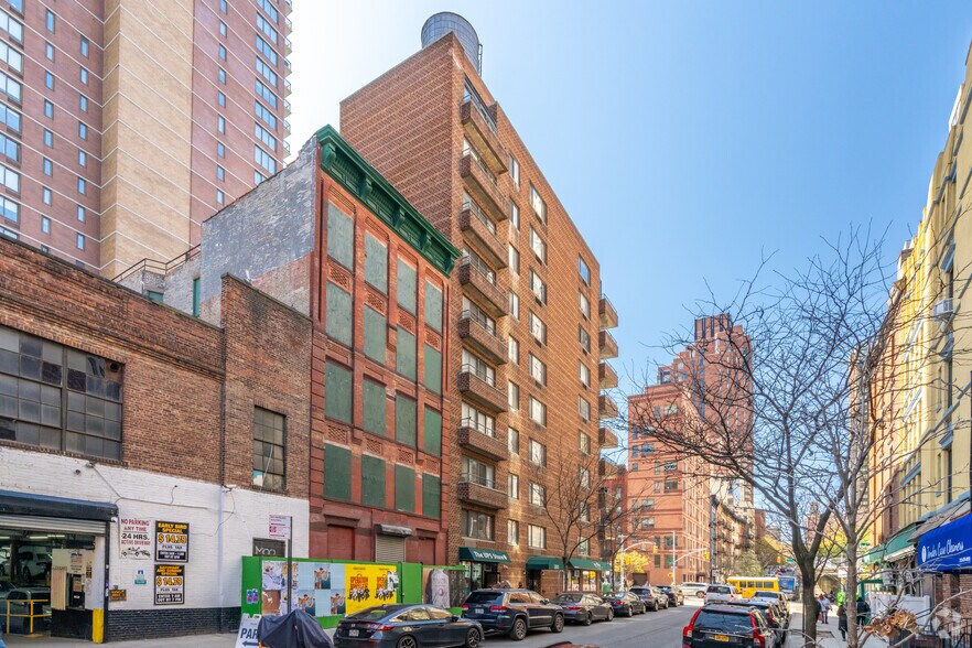 1832-1838 2nd Ave, New York, NY à vendre - Photo de l’immeuble – Image 3 sur 6