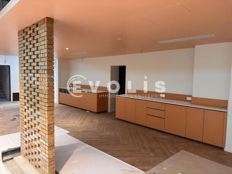 24-26 Rue Villeneuve, Clichy à louer - Photo de l’immeuble – Image 3 sur 20