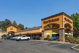 Plus de détails pour 40208 Highway 41, Oakhurst, CA - Local commercial à louer