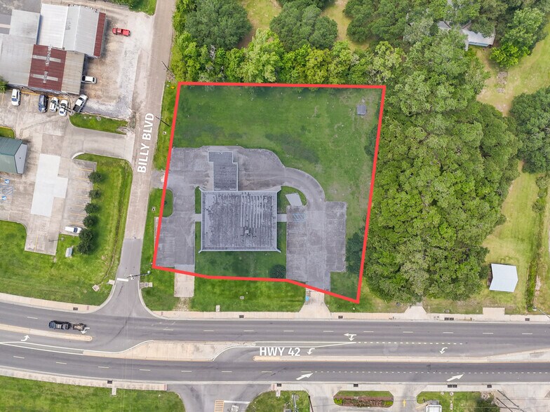 41012 Highway 42, Prairieville, LA à vendre - Photo de l’immeuble – Image 3 sur 6