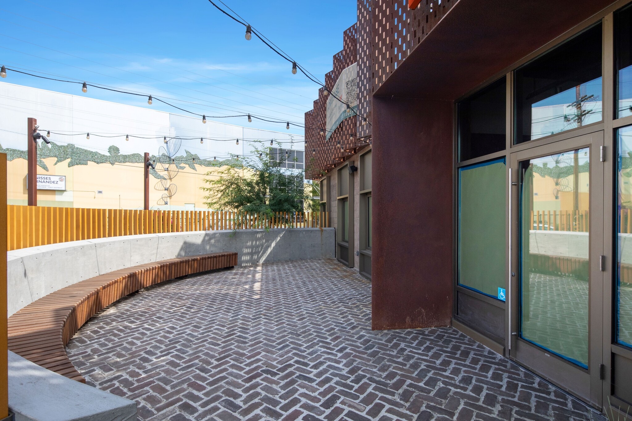 3716 Eagle Rock Blvd, Los Angeles, CA à louer Photo intérieure– Image 1 sur 12