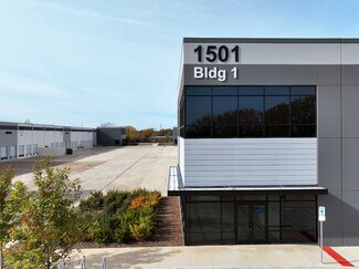 Plus de détails pour 1501 N Mayhill Rd, Denton, TX - Industriel/Logistique à louer