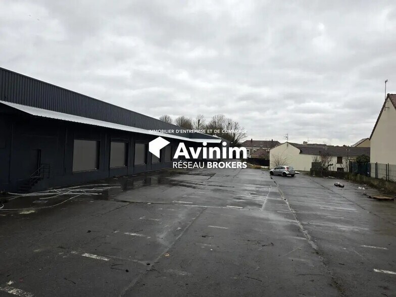 Industriel/Logistique dans Le Mesnil-Amelot à louer - Photo de l’immeuble – Image 2 sur 14