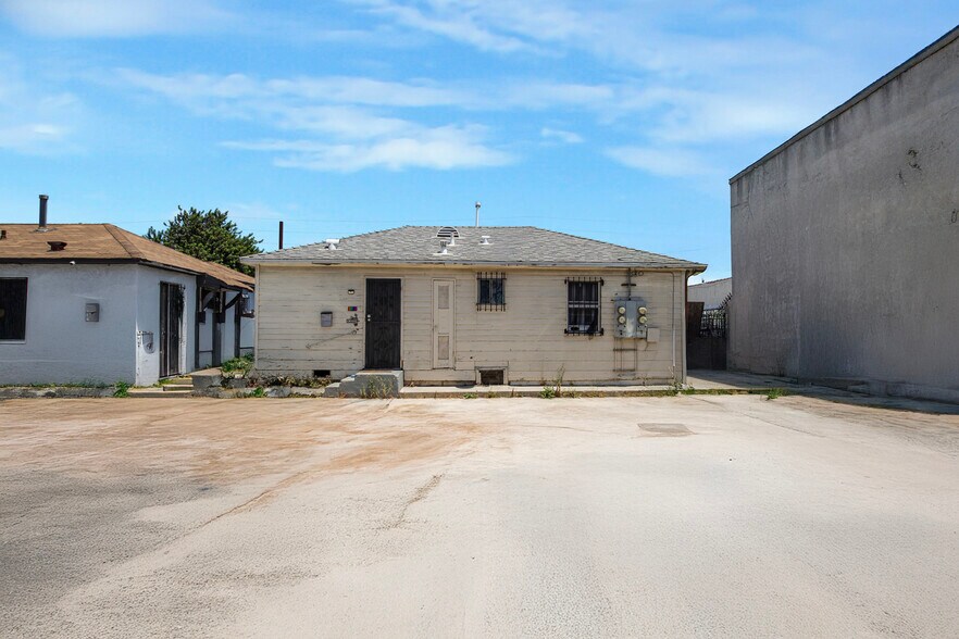 9309 S Western Ave, Los Angeles, CA à vendre - Photo de l’immeuble – Image 2 sur 26