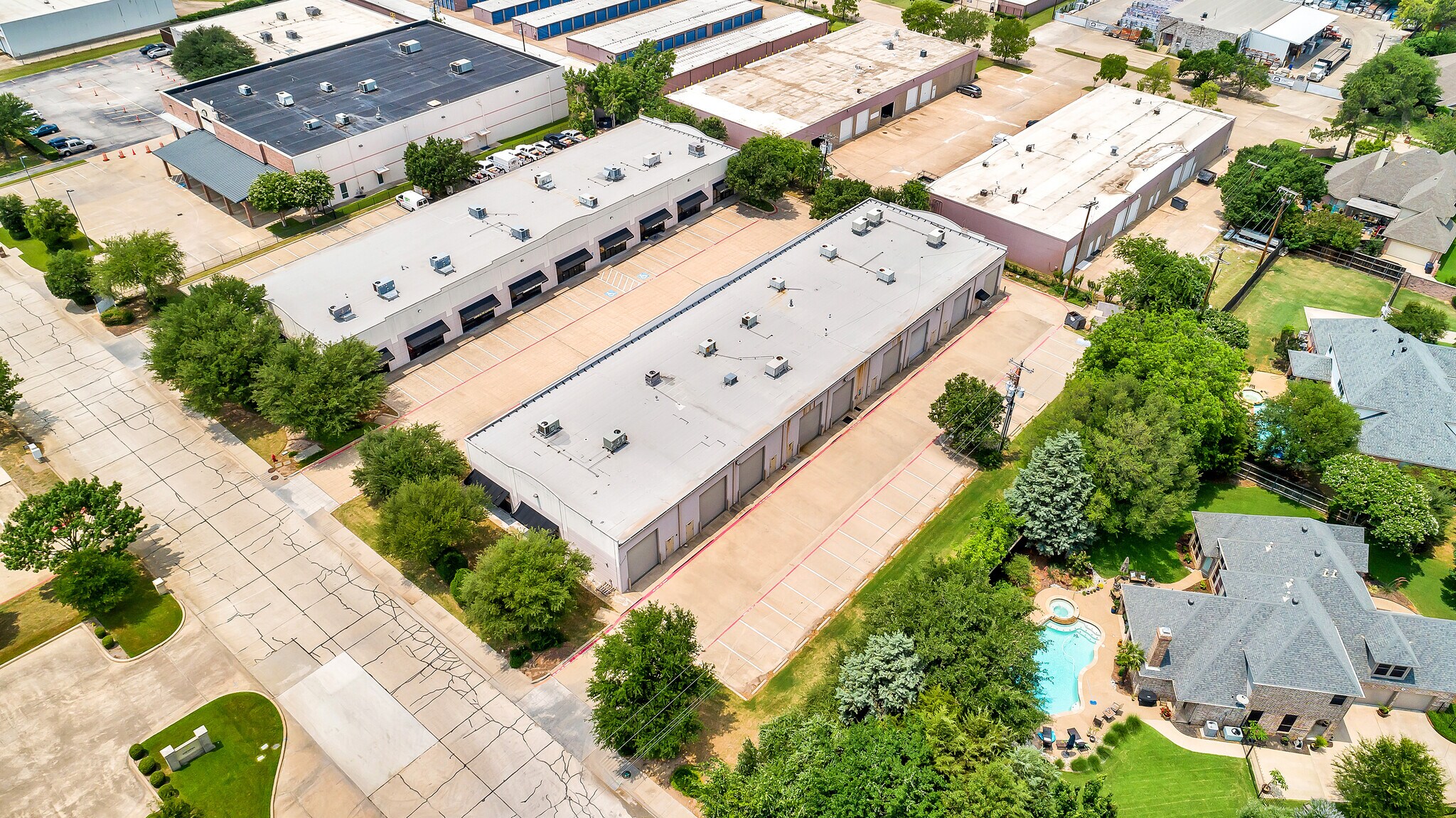 1900 Industrial Blvd, Colleyville, TX à louer Photo de l’immeuble– Image 1 sur 19