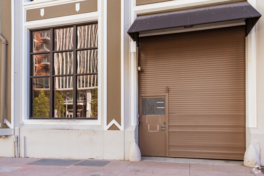 515 Folsom St, San Francisco, CA à louer - Photo de l’immeuble – Image 3 sur 6