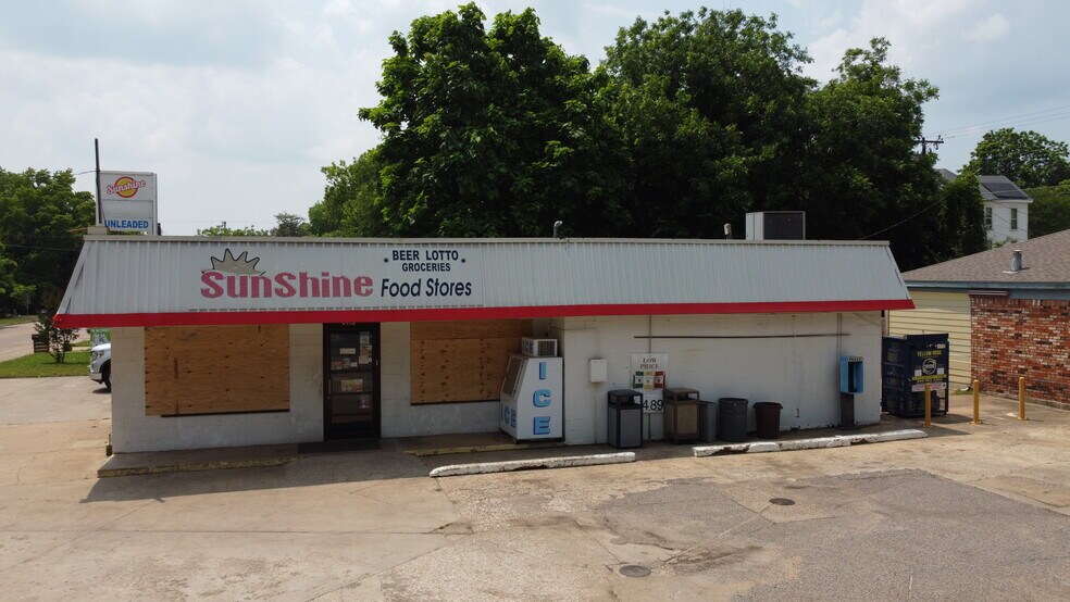 1201 W Crawford St, Denison, TX à louer - Photo de l’immeuble – Image 2 sur 8