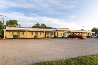 Plus de détails pour 1201 Barnard Street, Glen Rose, TX - Local d'activités à louer