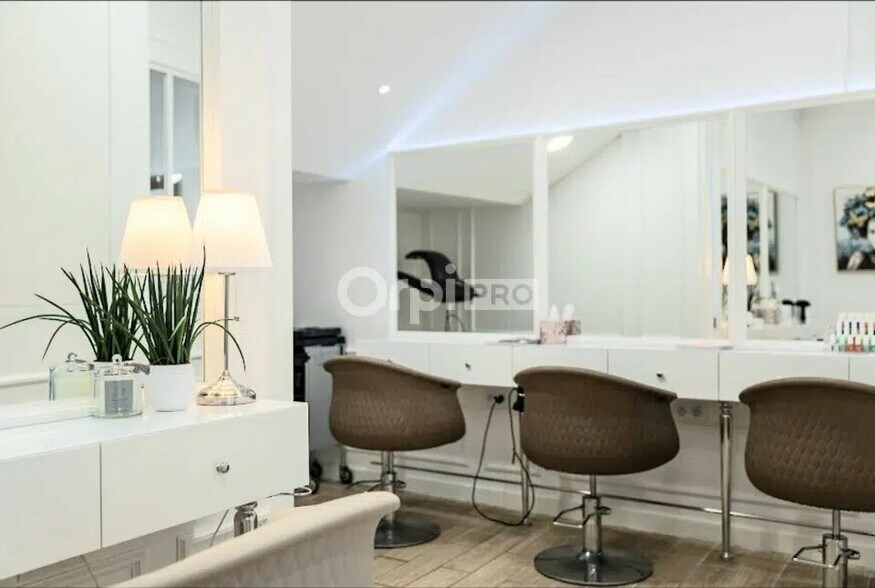 Local commercial dans Tarbes à vendre - Photo intérieure – Image 3 sur 6