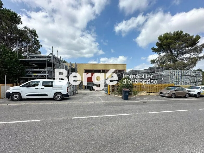 Industriel/Logistique dans Mouans-Sartoux à vendre - Photo de l’immeuble – Image 1 sur 5