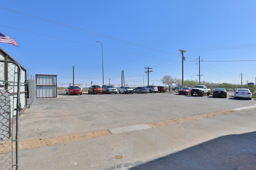 10762 Montana Ave, El Paso, TX à vendre - Autre – Image 2 sur 21