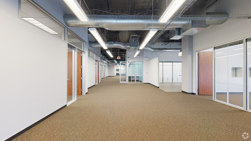10010 W Sam Houston Pky S, Houston, TX à louer - Numérisation 3D Matterport – Image 3 sur 21