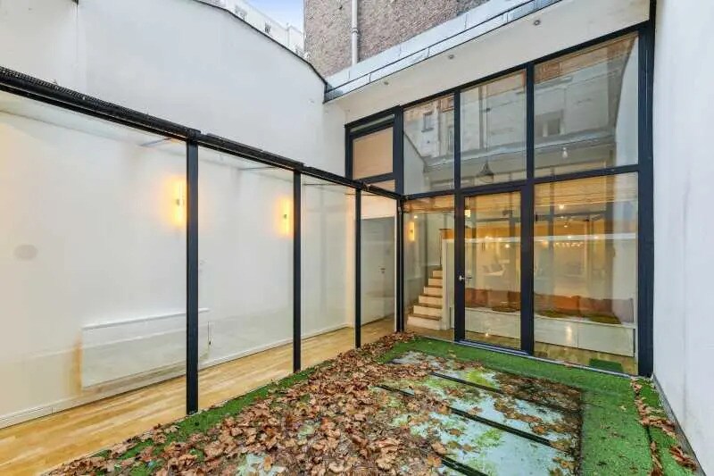 Bureau dans Paris à louer - Photo de l’immeuble – Image 2 sur 11