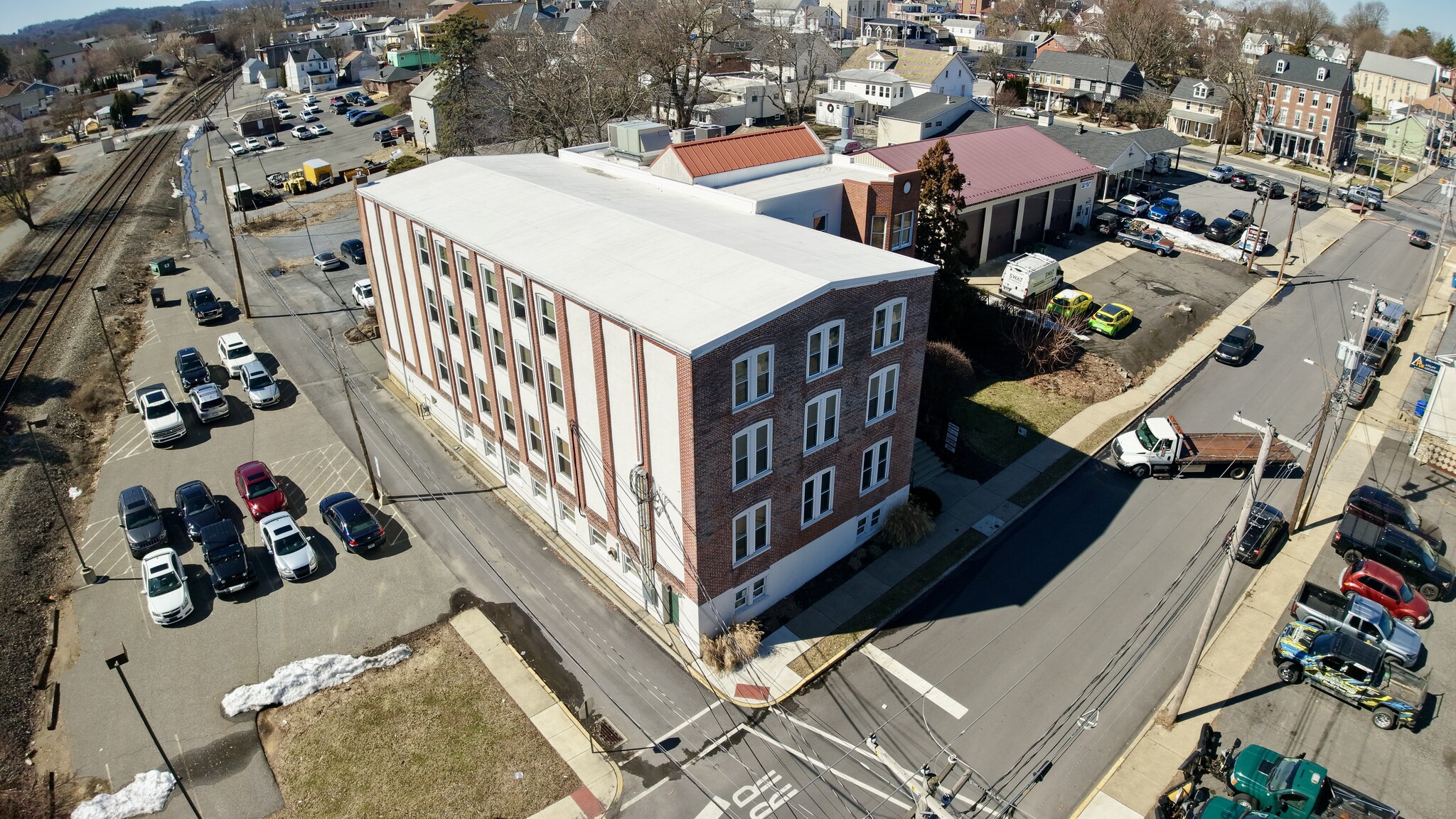 22 S 2nd St, Emmaus, PA à louer Photo intérieure– Image 1 sur 29