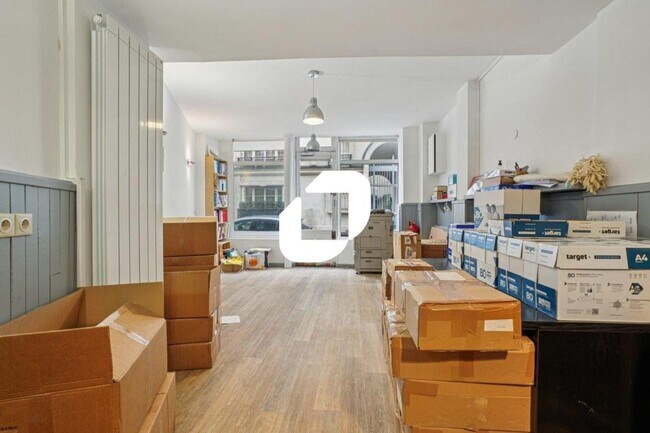 Plus de détails pour 13 Rue De L'Ecole Polytechnique, Paris - Bureau à vendre