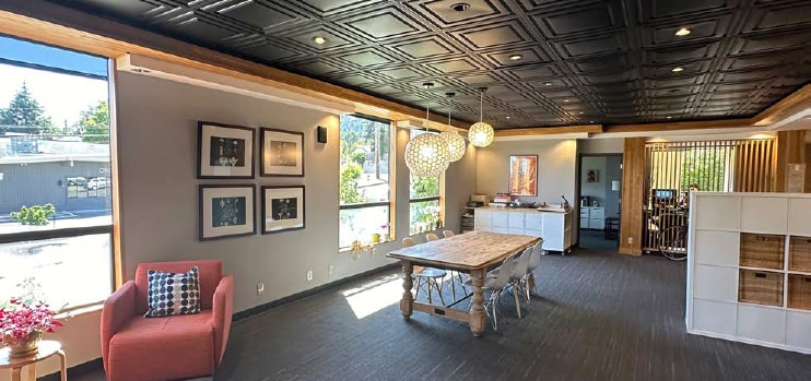 121 S Bancroft St, Portland, OR à louer - Photo intérieure – Image 2 sur 19