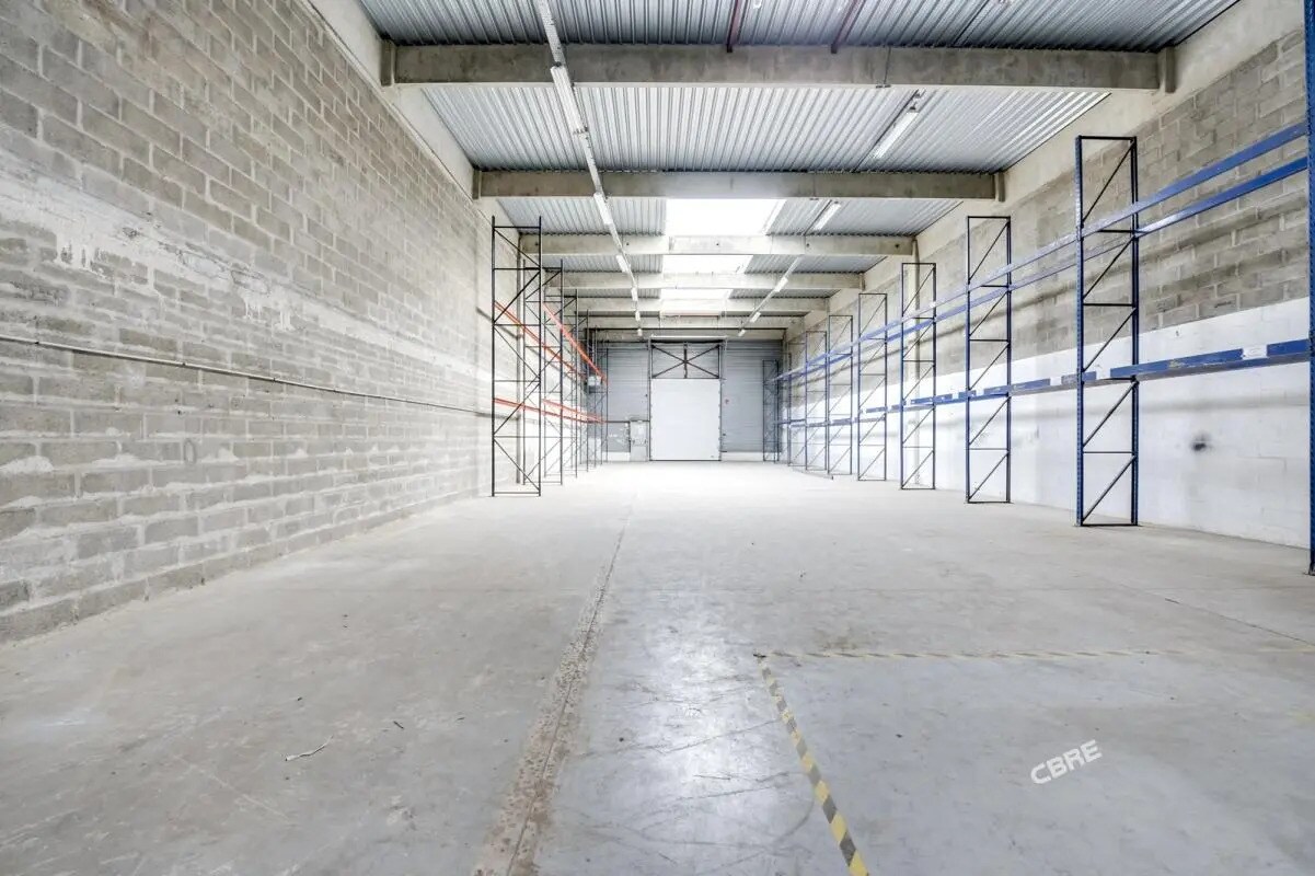 Bureau dans Coignières à louer Photo intérieure– Image 1 sur 12