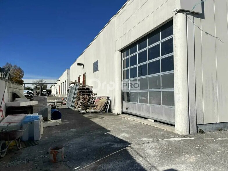 Local d'activités dans Marsannay-la-Côte à vendre - Photo de l’immeuble – Image 3 sur 3