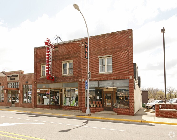 113 W Main St, Brighton, MI à louer - Photo principale – Image 1 sur 3