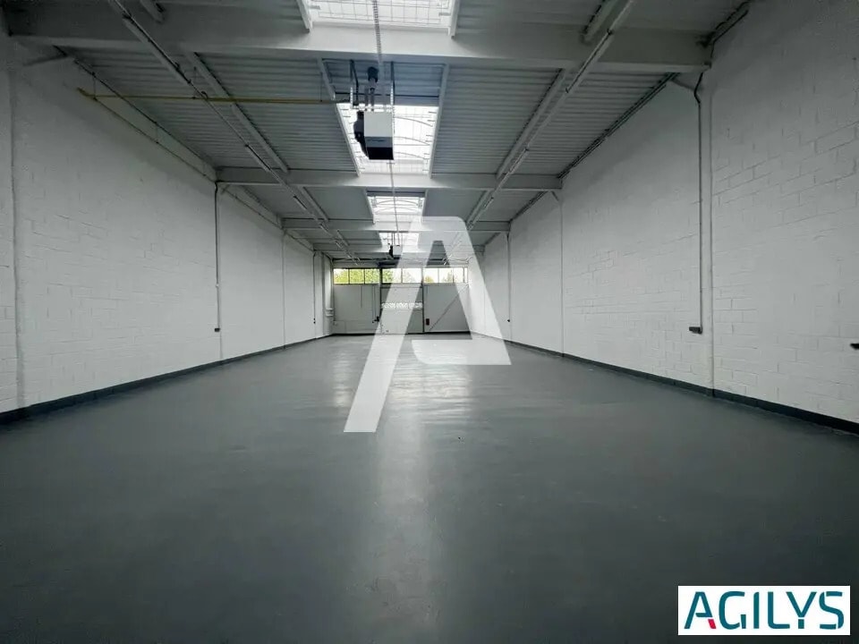Local d’activités dans Bonneuil-sur-Marne à louer Photo intérieure– Image 1 sur 7