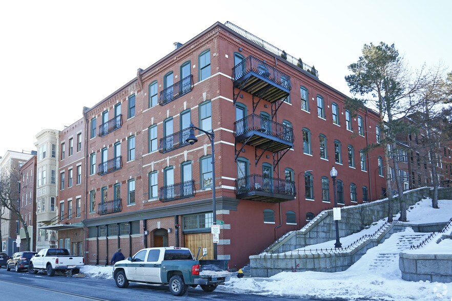 498-506 Commercial St, Boston, MA à louer - Photo de l’immeuble – Image 3 sur 8