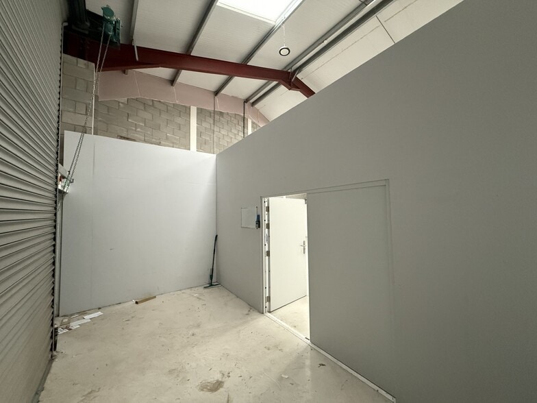47 Upcott Av, Barnstaple à louer - Photo de la construction – Image 2 sur 4