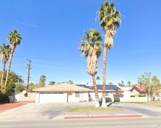 1725 N Whitewater Club Dr, Palm Springs, CA à vendre - Photo de l’immeuble – Image 2 sur 4