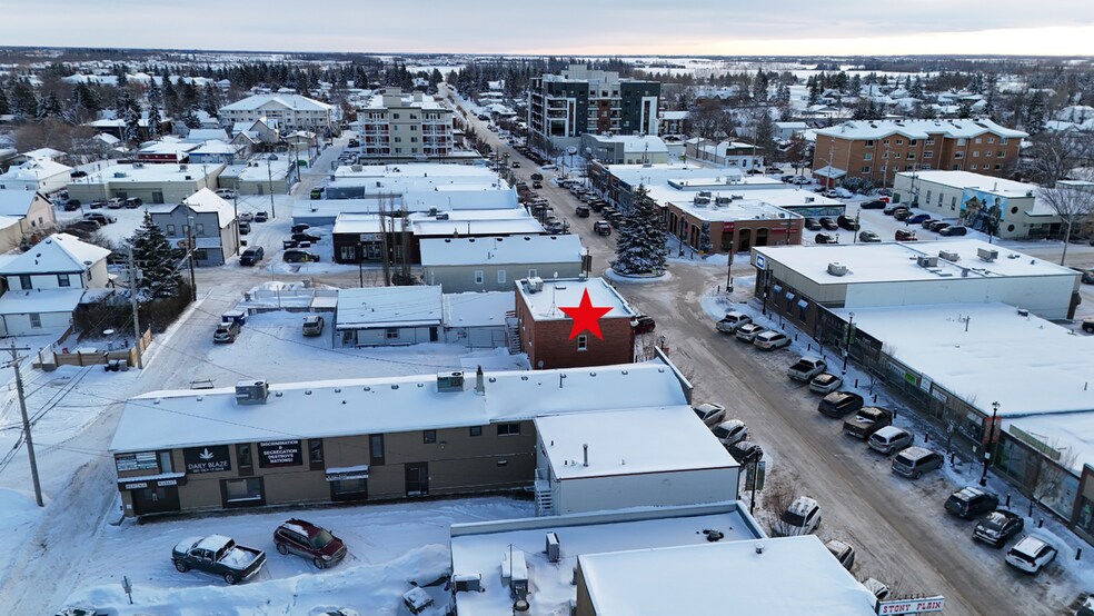5011 50 St, Stony Plain, AB à vendre - Aérien – Image 3 sur 17