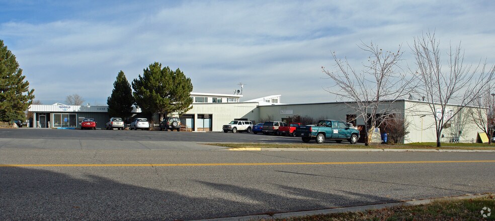 1230 N Skyline Dr, Idaho Falls, ID à louer - Photo de l’immeuble – Image 1 sur 47
