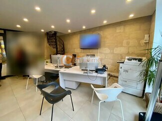 Plus de détails pour Local commercial à louer