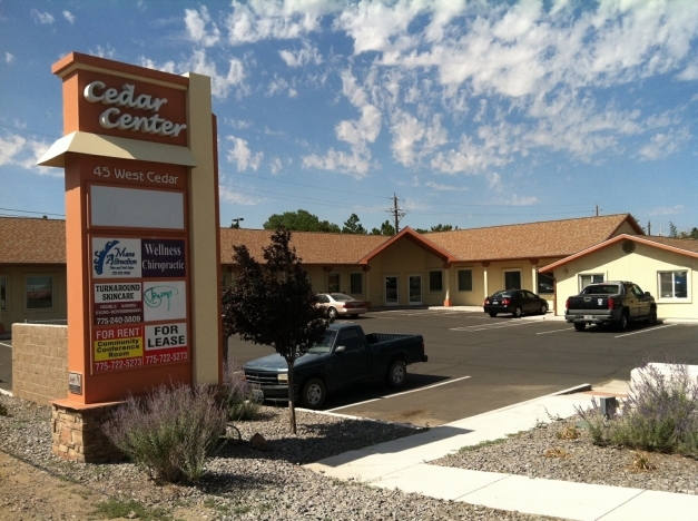 45 W Cedar St, Fernley, NV à louer Photo principale– Image 1 sur 7