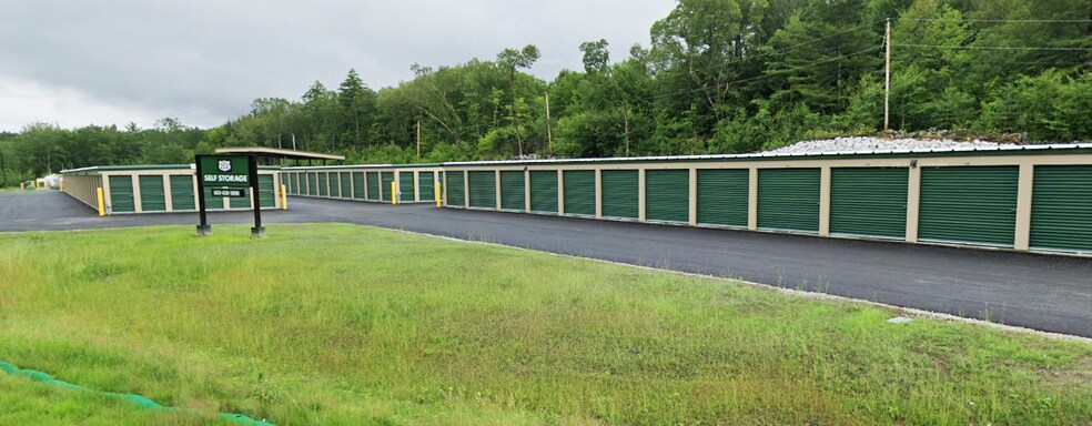 872 Old Concord Rd, Henniker, NH à vendre - Photo de l’immeuble – Image 3 sur 4