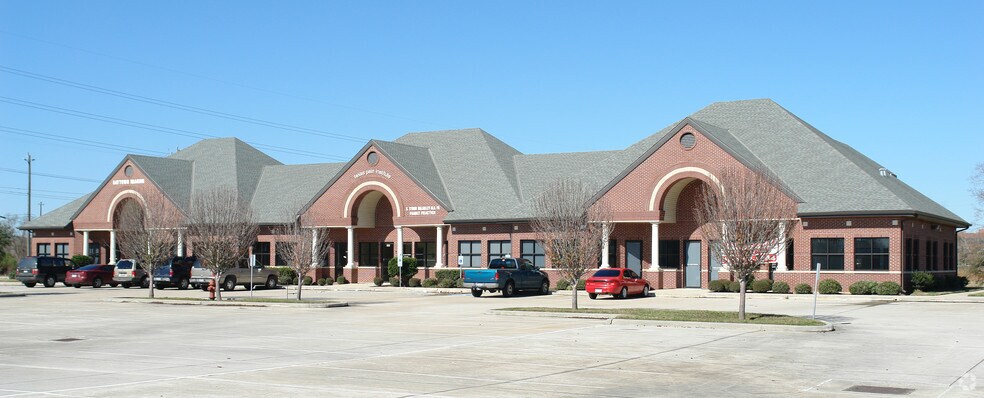 3711 Garth Rd, Baytown, TX à louer - Photo de l’immeuble – Image 2 sur 4