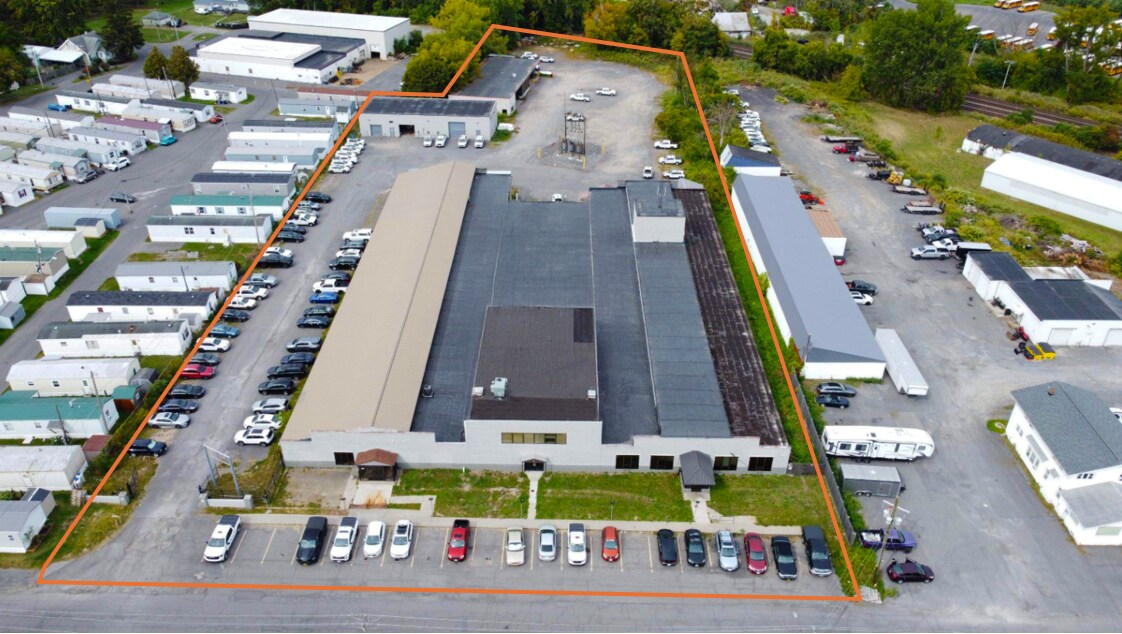 1811 LeMoyne Ave, Syracuse, NY à louer Photo de l’immeuble– Image 1 sur 17