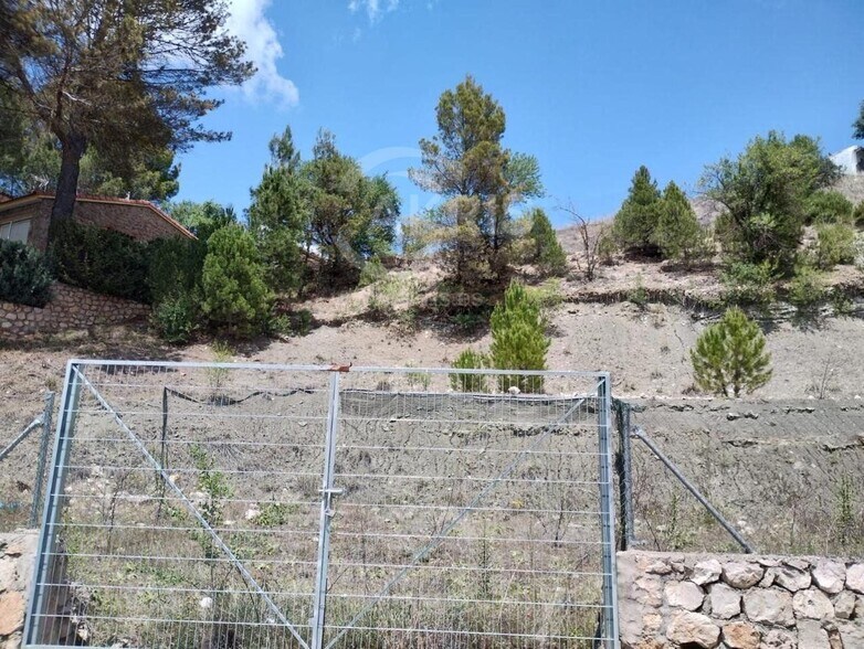 Terrain dans Orusco de Tajuña, Madrid à vendre - Photo de l’immeuble – Image 2 sur 5