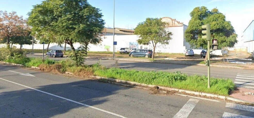 Industriel/Logistique dans SEVILLA à louer - Photo de l’immeuble – Image 1 sur 8