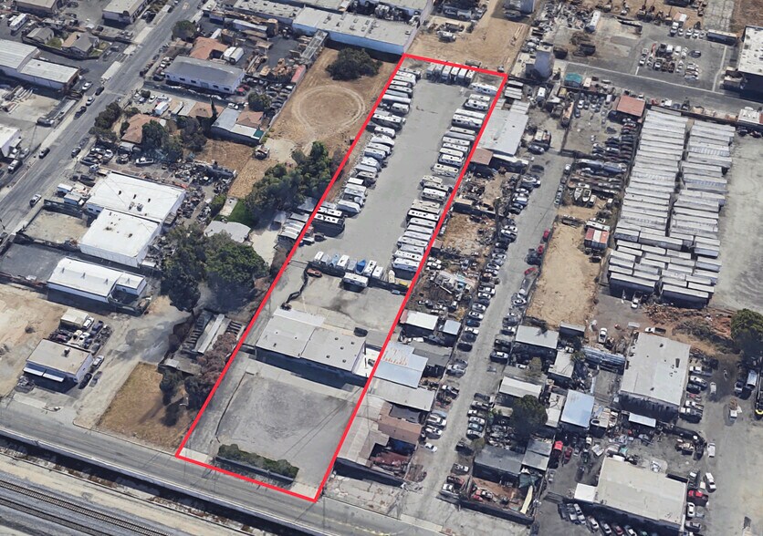 5045 E State St, Montclair, CA à vendre - Photo de l’immeuble – Image 2 sur 10