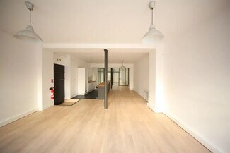 Plus de détails pour Local commercial à vendre